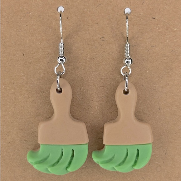 Fashion Jewelry Jewelry - *LAST ONE* Green Acrylic Paint Brush Drop Earrings, Art Teachers Fashion Jewelry